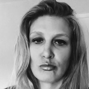 Meet your Posher, Sherry